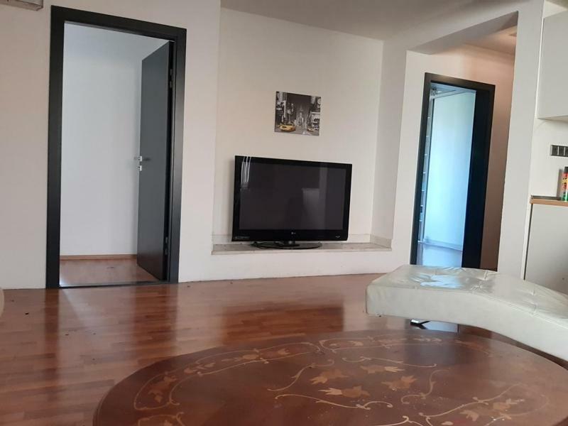 Pleasant Apartment Under The Bratislava Castle Luaran gambar